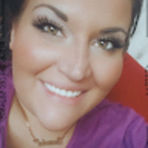 Meet your Posher, Cassandra